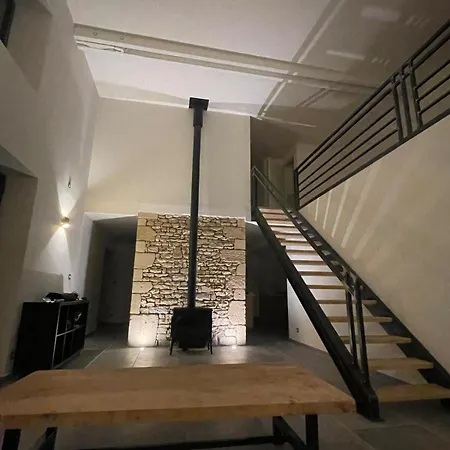 La Grange De Moliere בית נופש